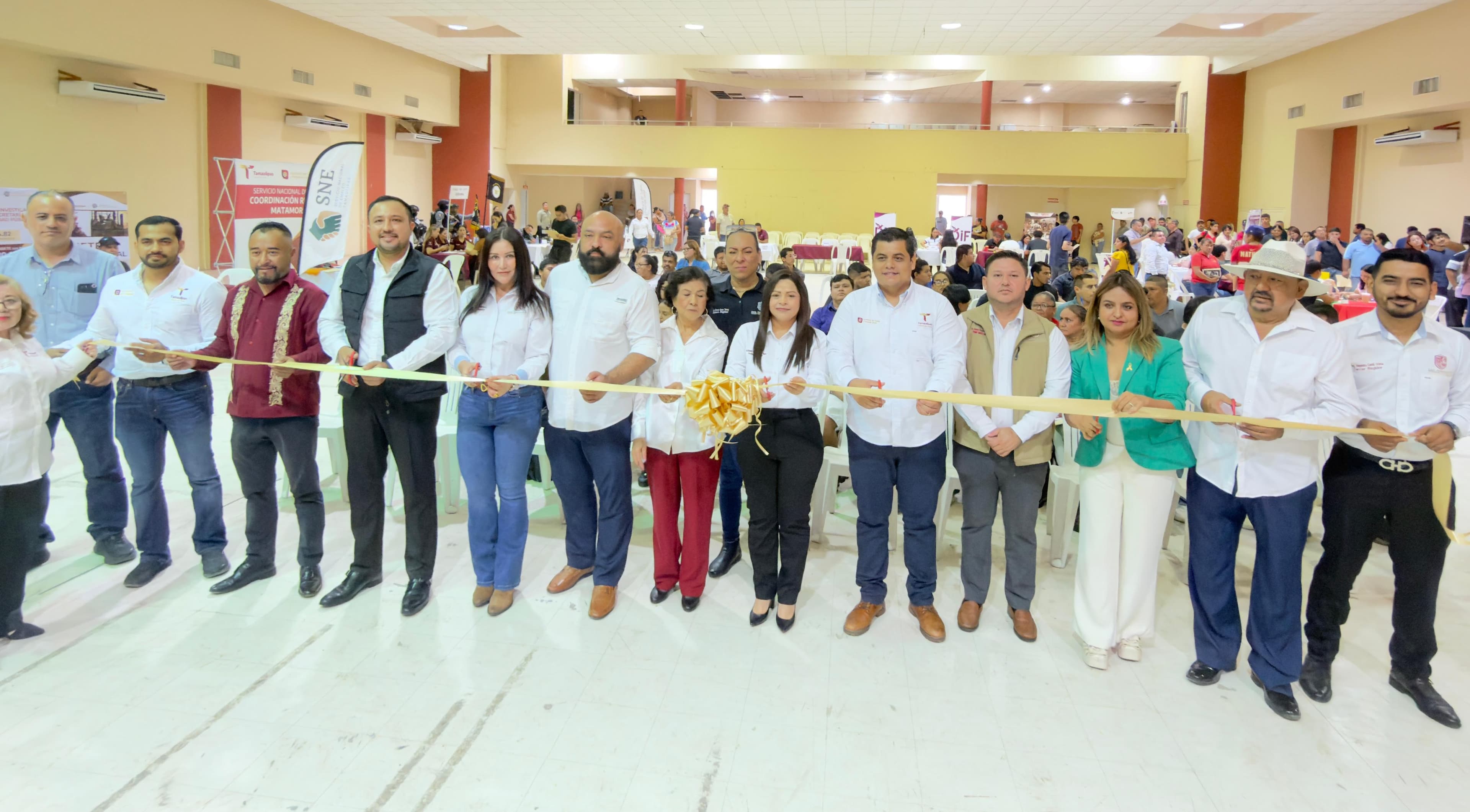 Impulsa Vero Aguirre oportunidades laborales con Feria del Empleo