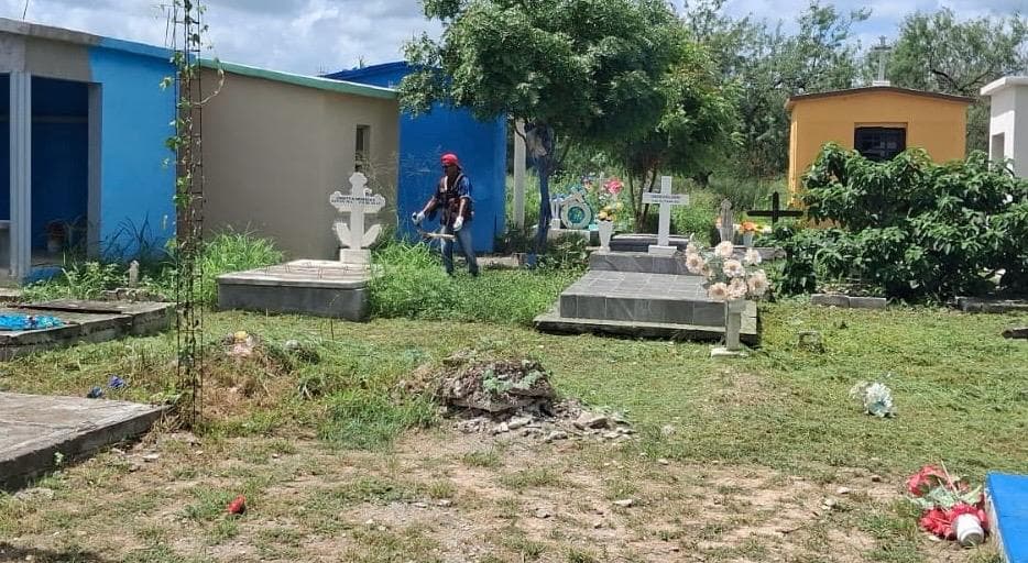 Alista Gobierno Municipal Panteones por Día de Muertos