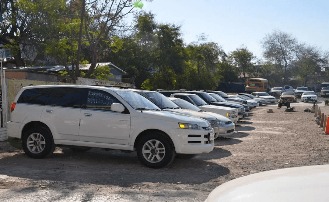 Marca Repuve como irregulares a miles de autos nacionalizados