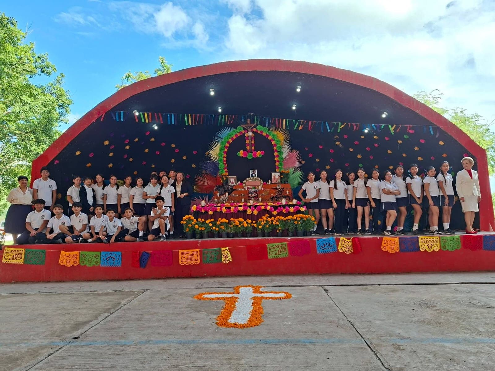 Alumnos del CHM participaron en actividades tradicionales