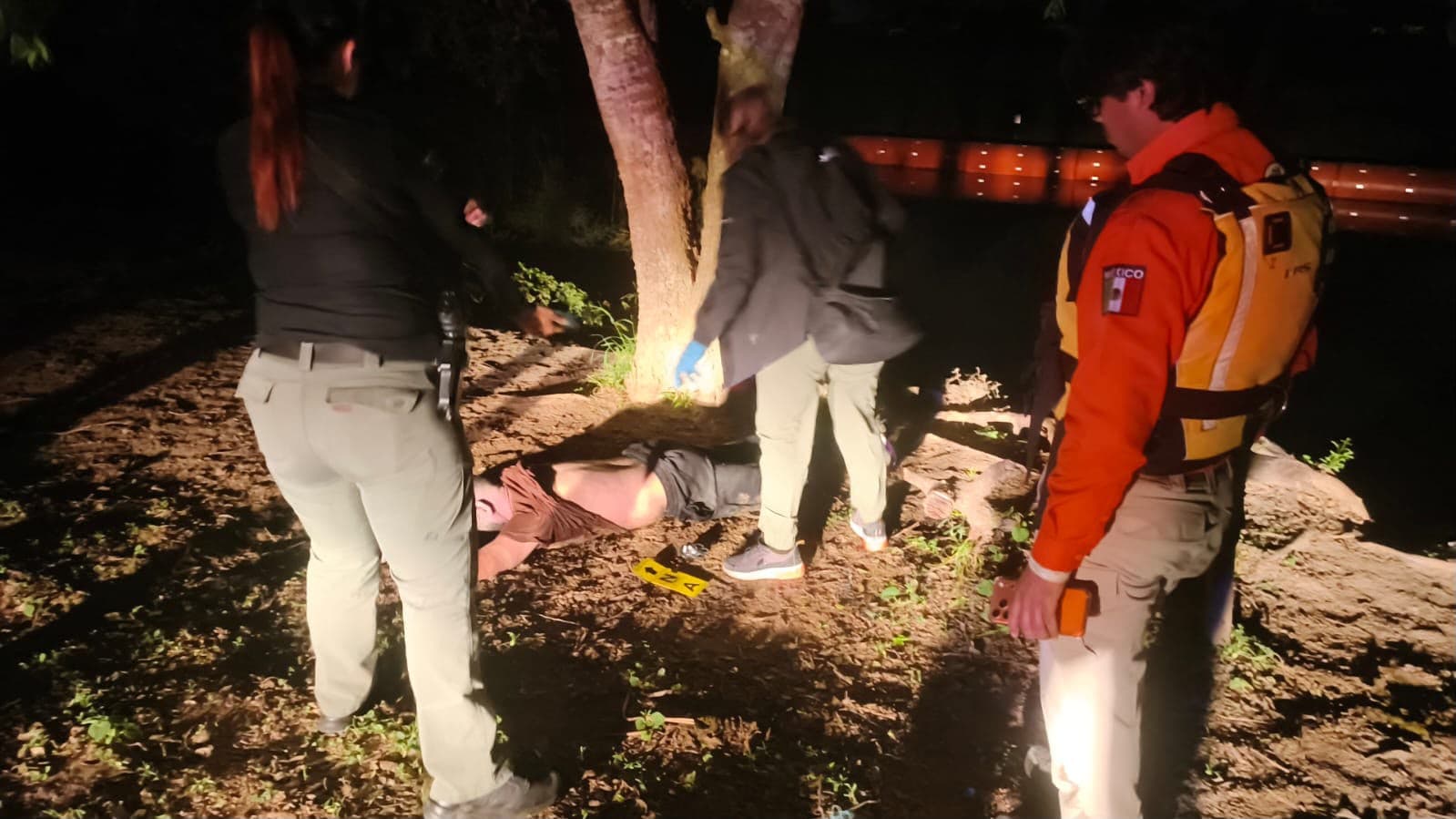 Sacan hombre ahogado en el rio Bravo a la altura de la colonia Los Pinos