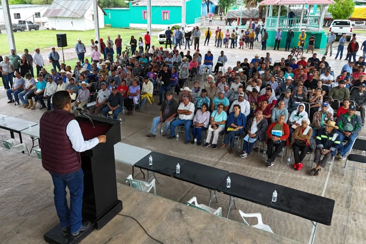 Impulsan productividad citrícola con entrega de fertilizante