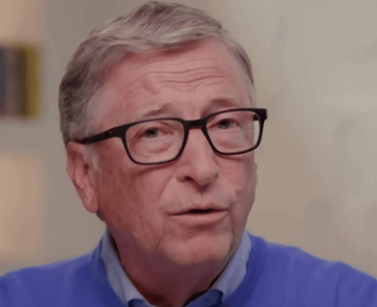 Bill Gates propone empleos "reservados a humanos" ante la destrucción de trabajo que augura por la IA