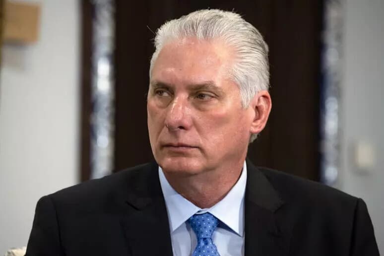 Díaz-Canel admite carencia de medicinas en Cuba; acusa a EU