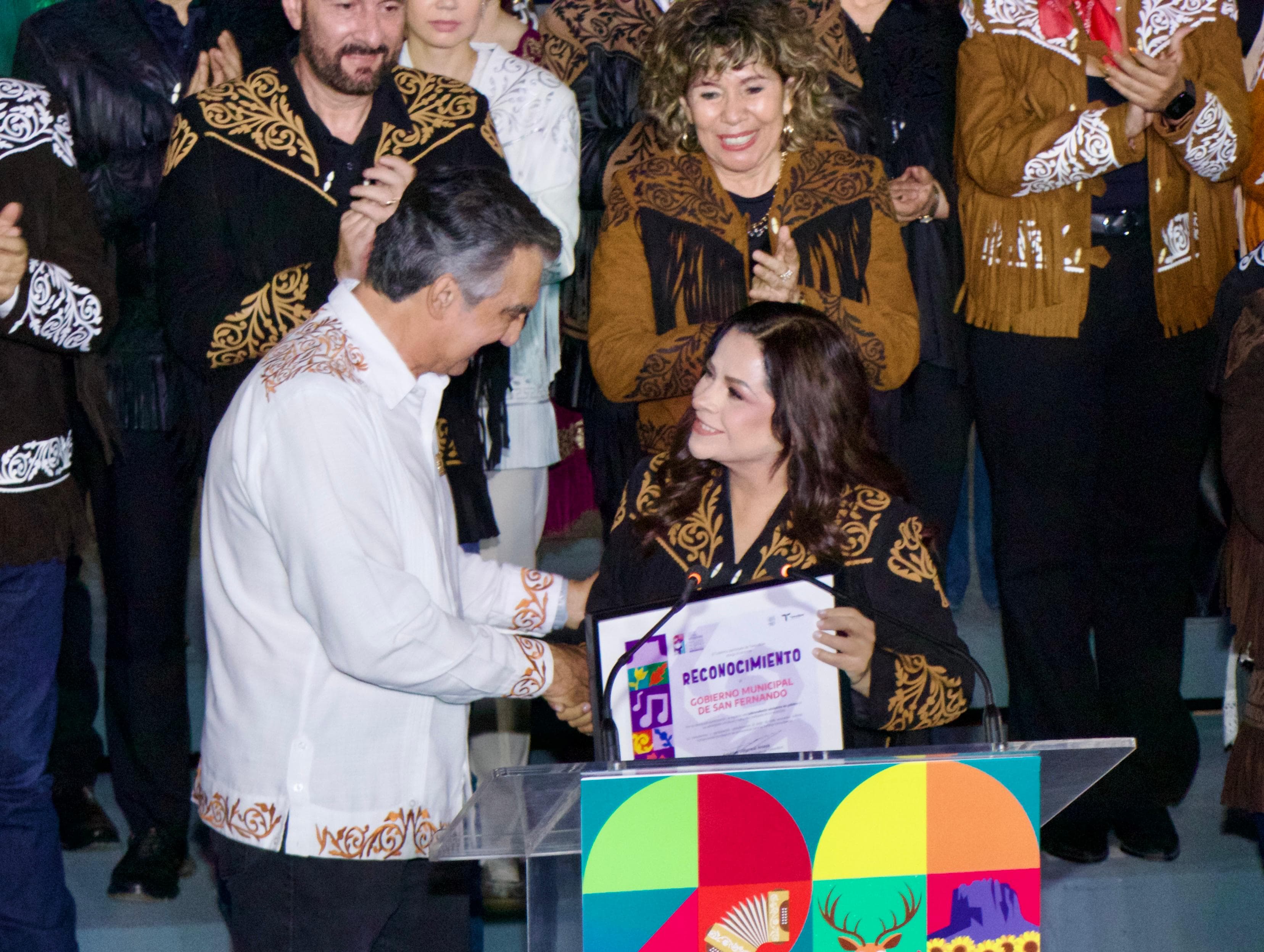 Gobernador reconoce a San Fernando por su participación cultural en el Festival Internacional