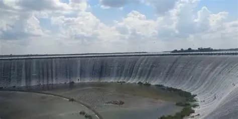 Plantean los Productores almacenar agua por sequía
