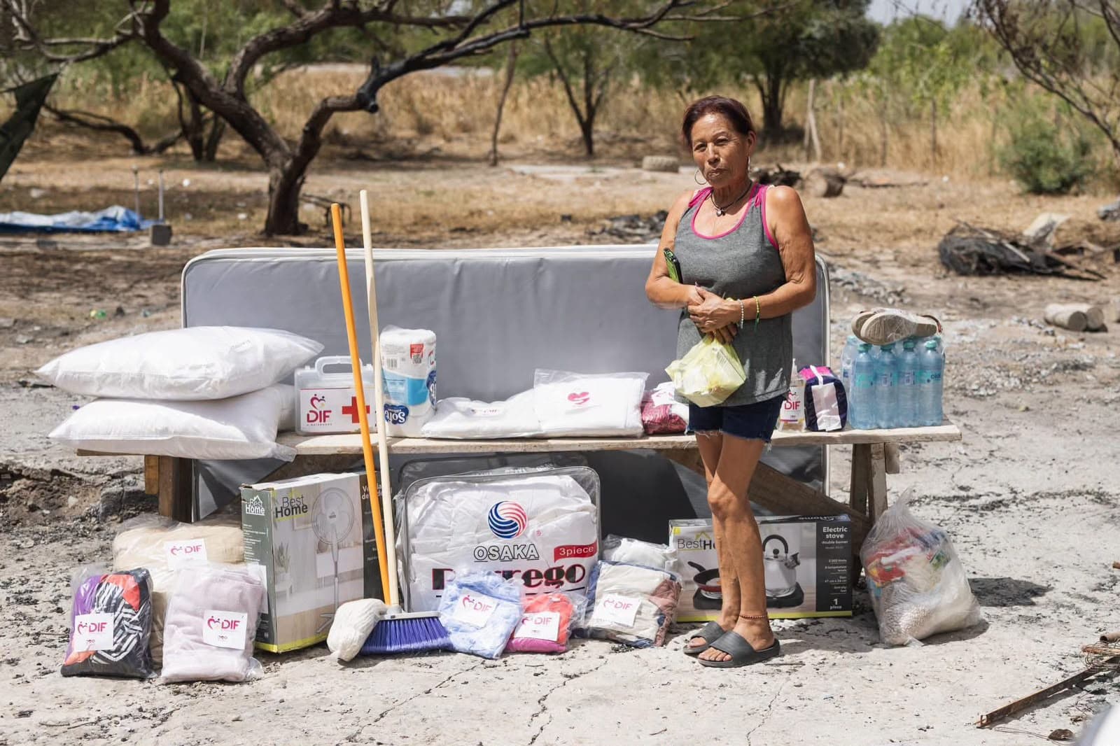 DIF Matamoros brinda apoyo integral a familia afectada por incendio en el Ejido Sabino