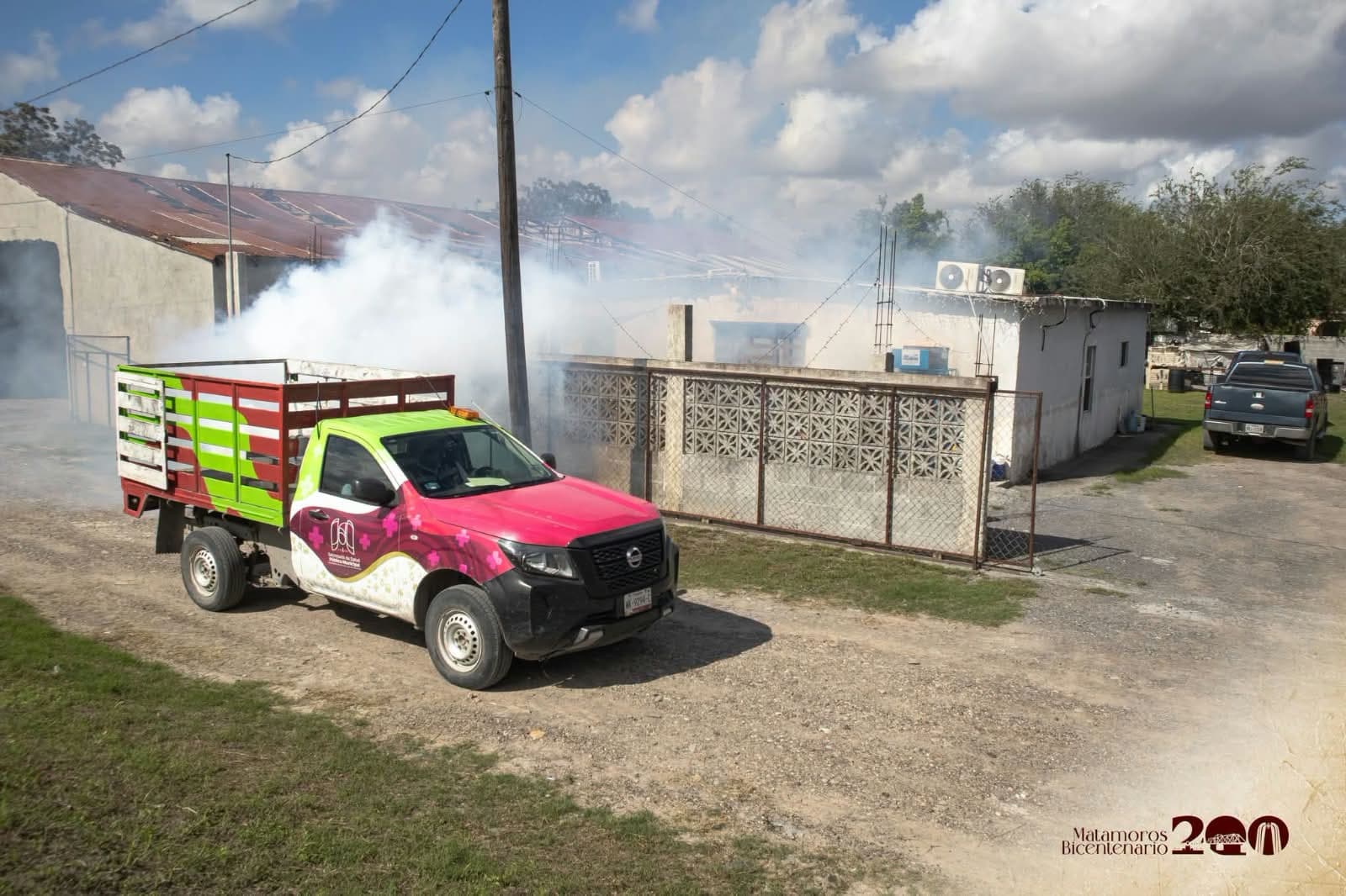Gobierno de José Alberto Granados Fávila refuerza la fumigación preventiva y continúa con trabajos de bacheo en Matamoros